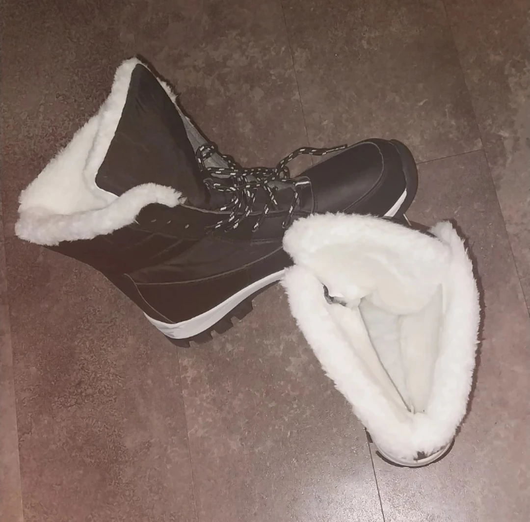Black Winter Boots with Fur Lining - photo 2