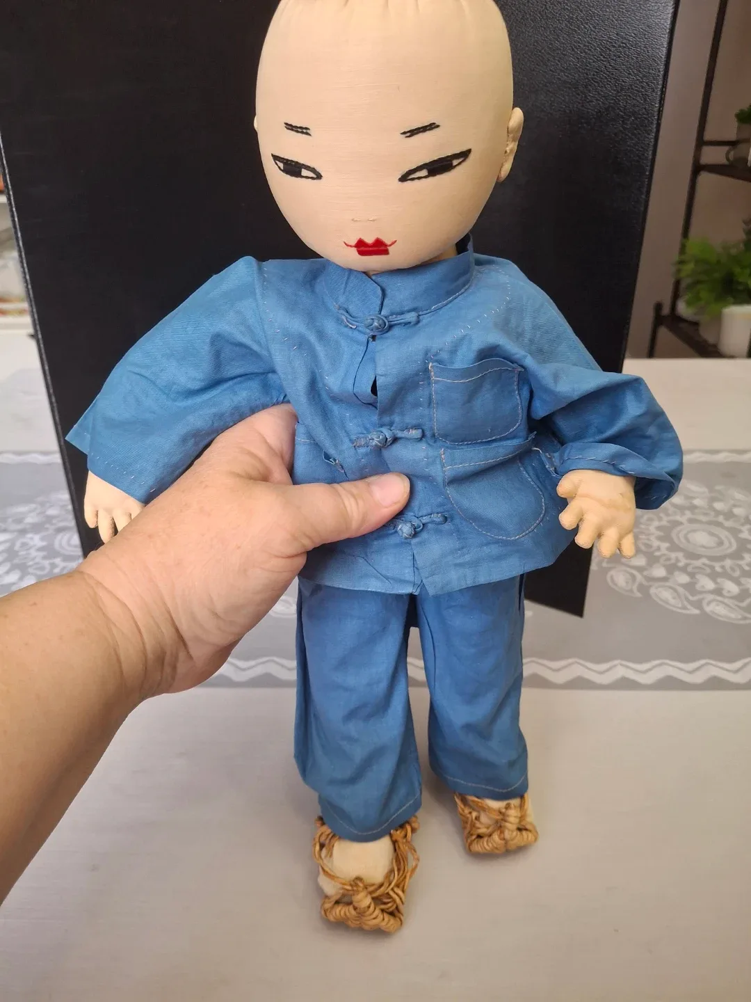 Vintage Asian Cloth Doll in Blue Outfit image indicator(8)