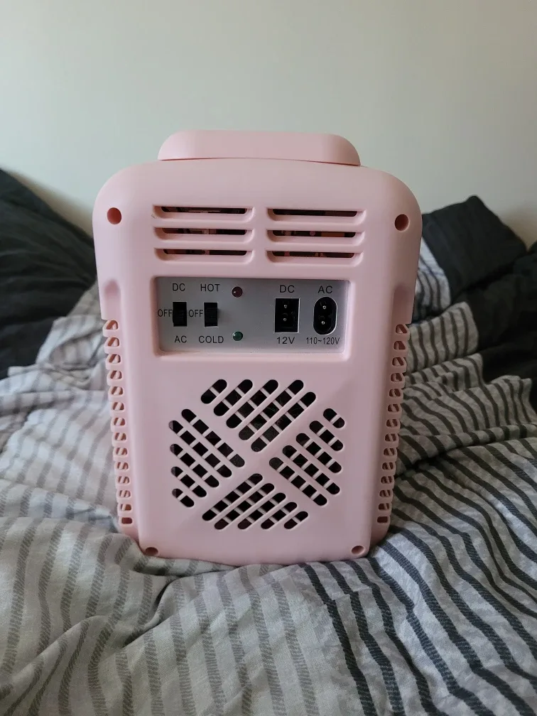 Pink Mini Fridge - Model AAD-4LA1 image indicator(7)