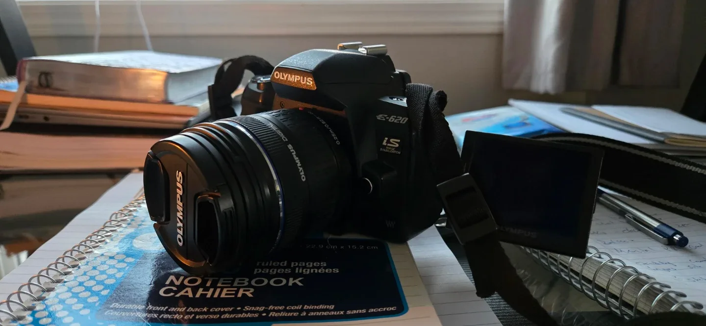 Olympus E-620 DSLR Camera with Lenses