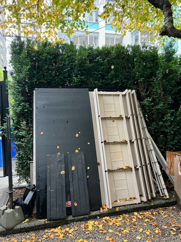 Outdoor Garden Storage Shed - photo 2