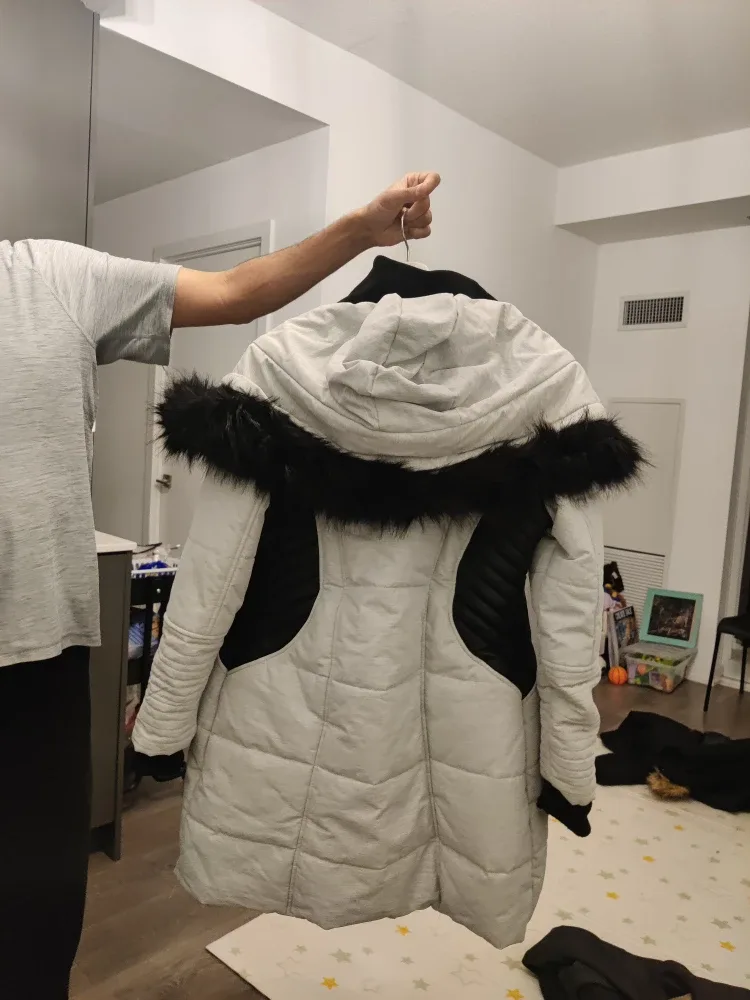 Move out sale - Mackage Down Winter Coat image indicator(4)