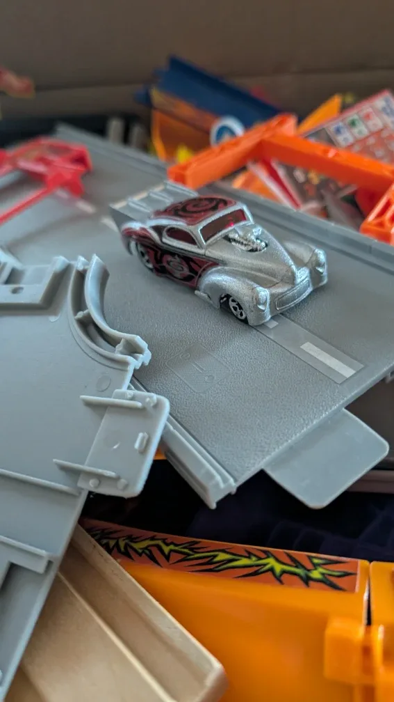 Hot Wheels Wildcat Super Starter Set image indicator(7)