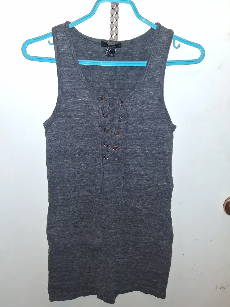 Forever 21 Grey Tank Top - Size S