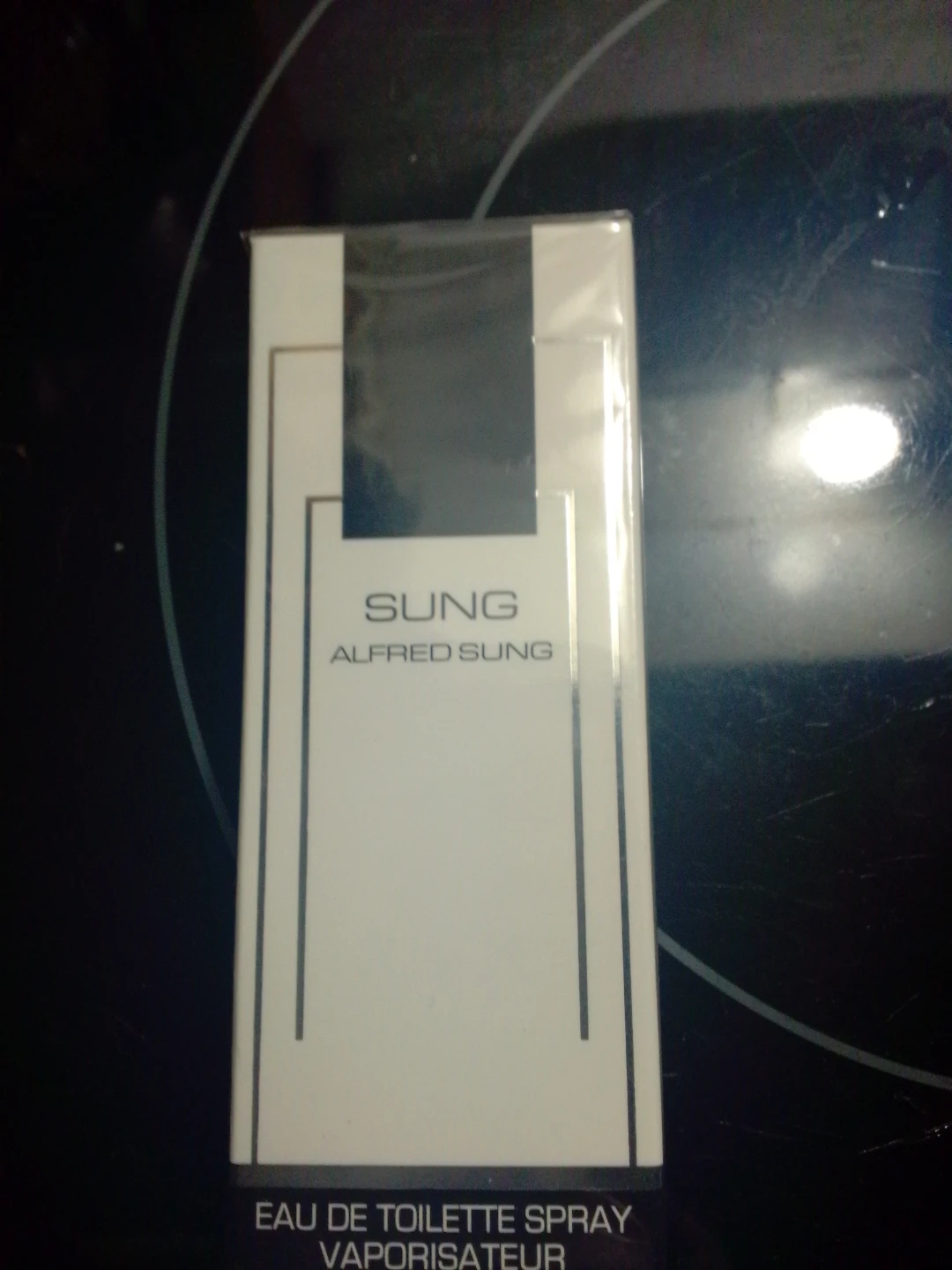 Alfred Sung Eau de Toilette Spray - New