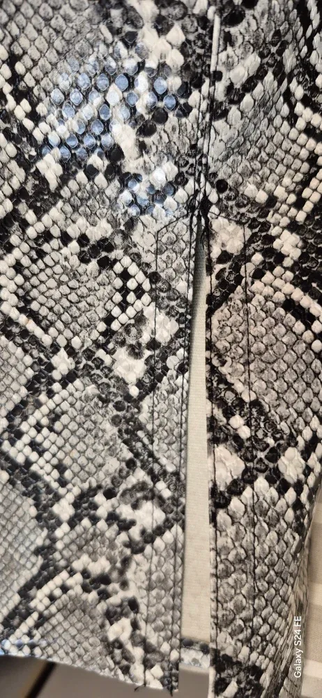 Zara snake print pants image indicator(3)