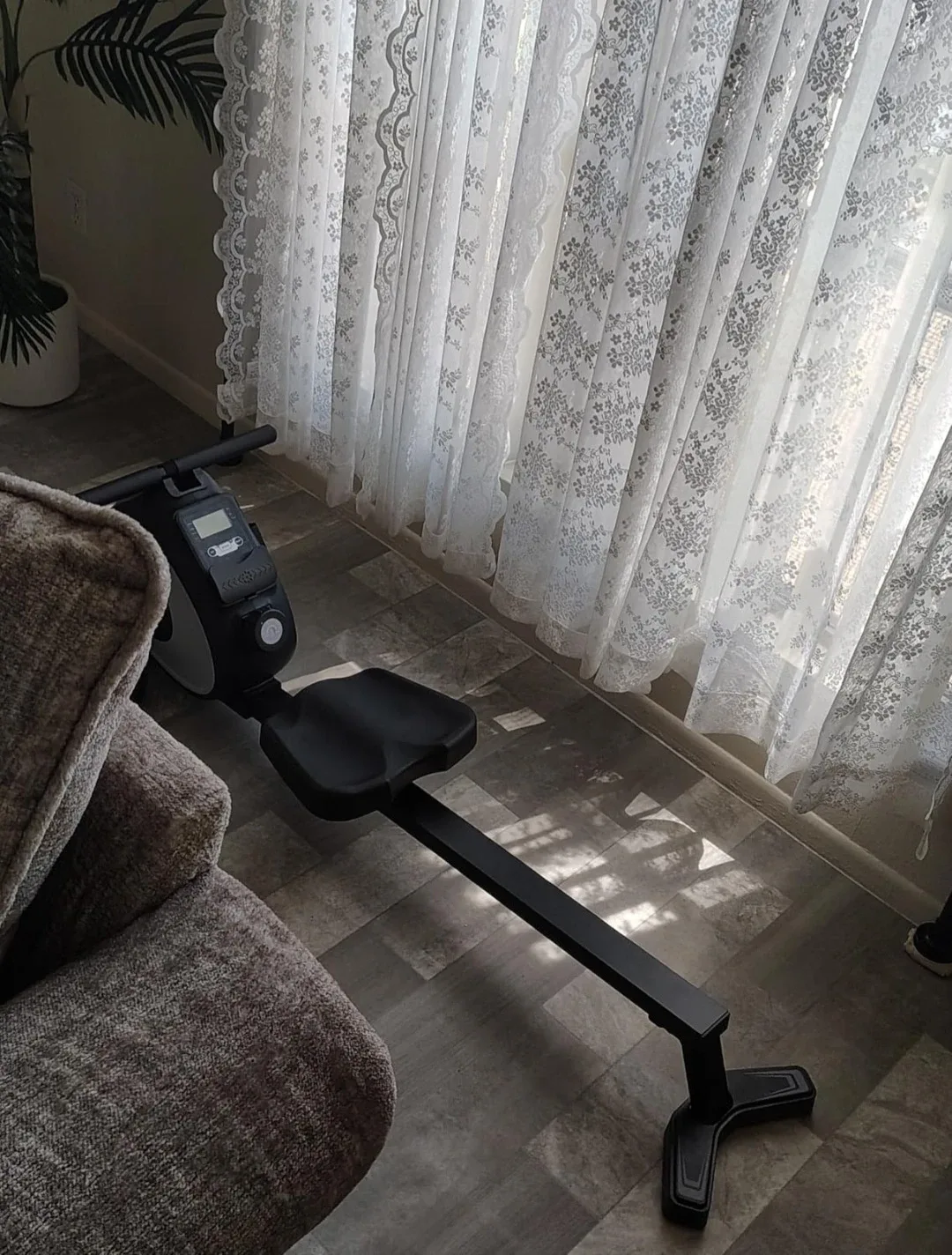 Magnetic Rowing Machine Adjustable Resistance image indicator(8)