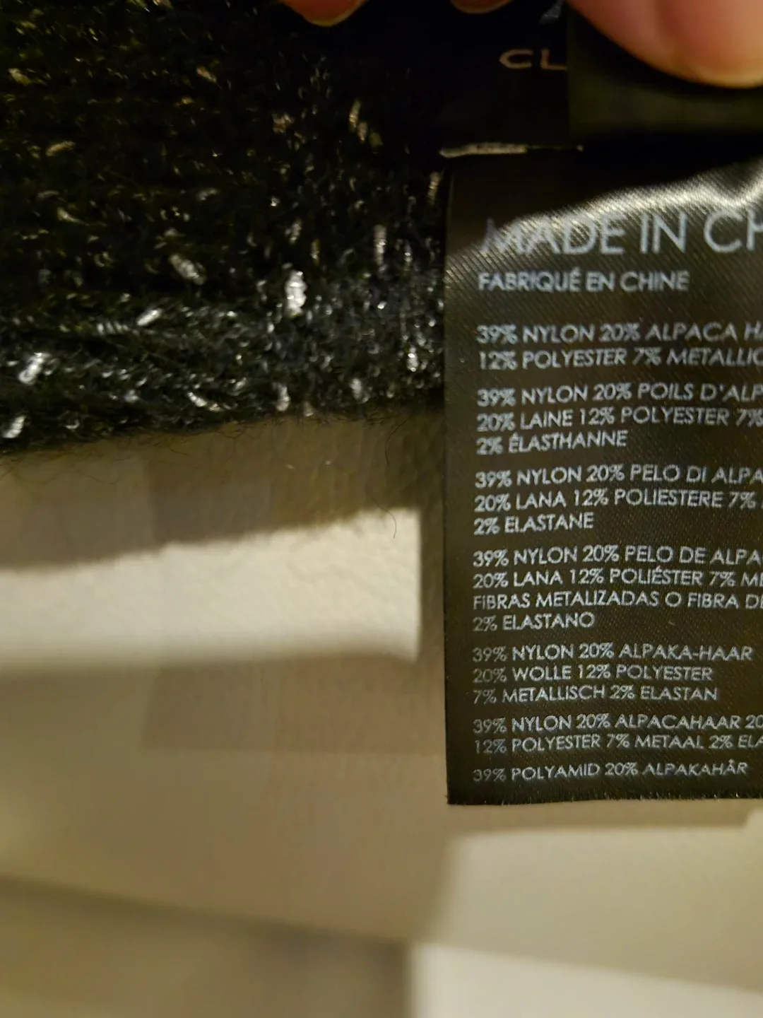 Club Monaco Black Beanie image indicator(4)