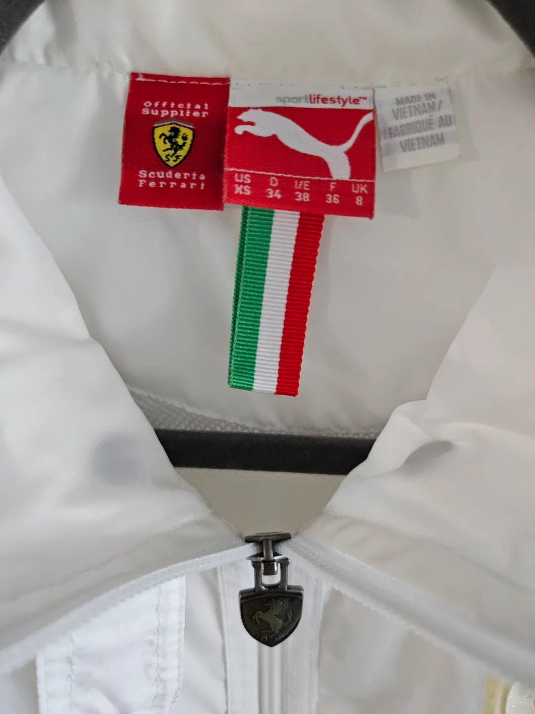 Women's Windbreaker Jacket - Size XS - #cleanout image indicator(3)