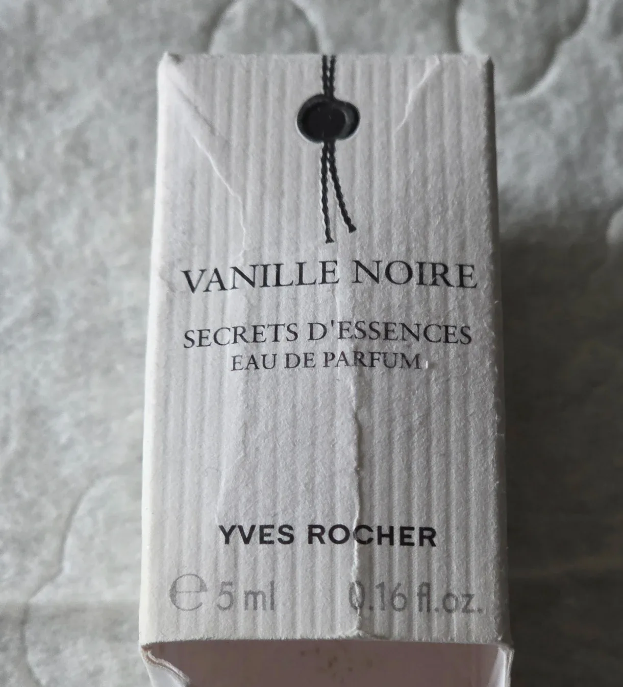 Yves Rocher Vanille Noire Secrets d'Essences 5ml image indicator(2)