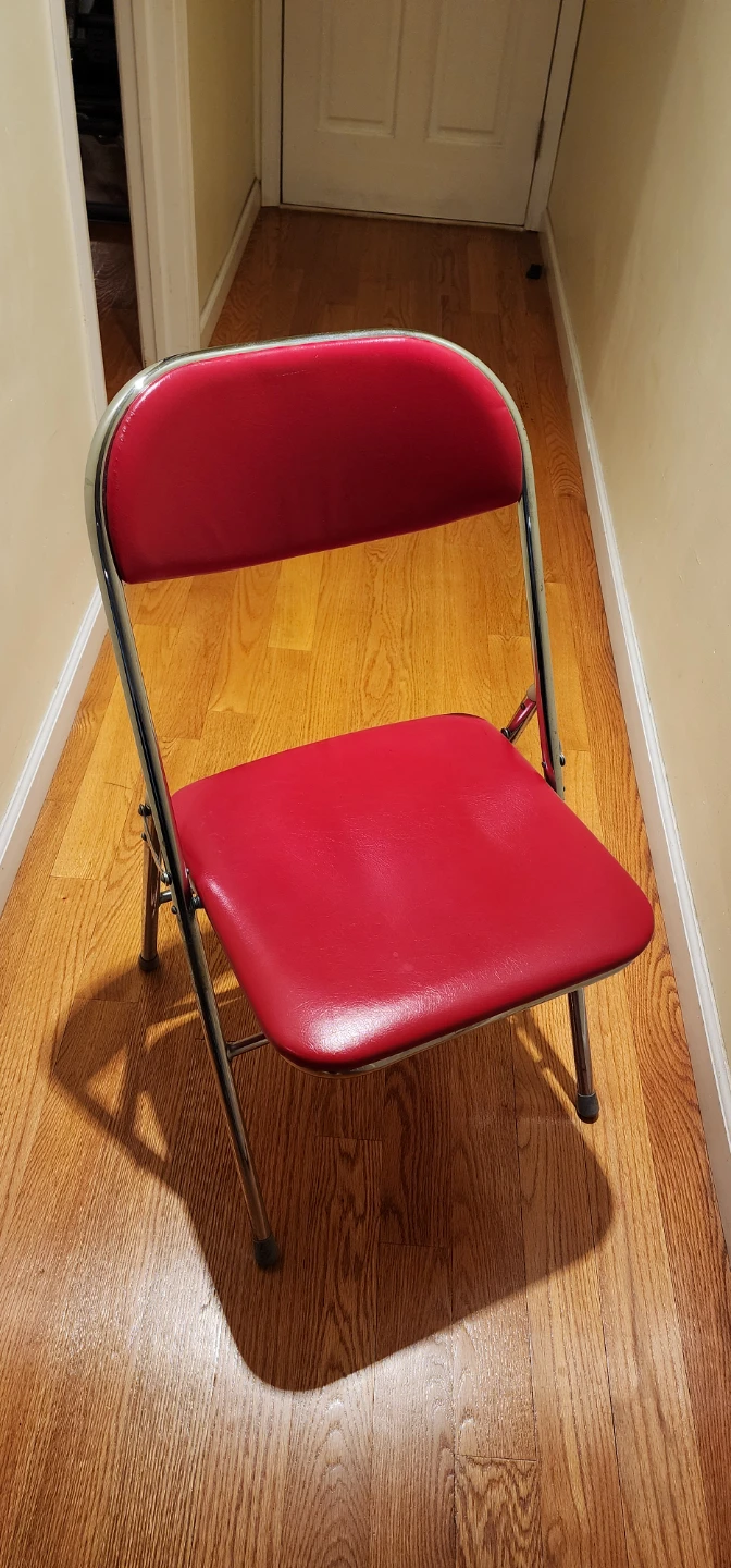Red Folding Chair - photo 2