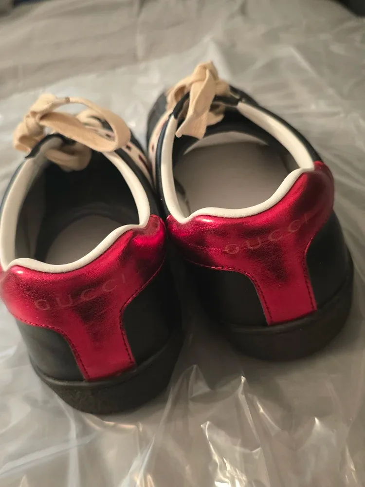 Gucci inspired Black Leather Sneakers size 9,5-10 image indicator(4)