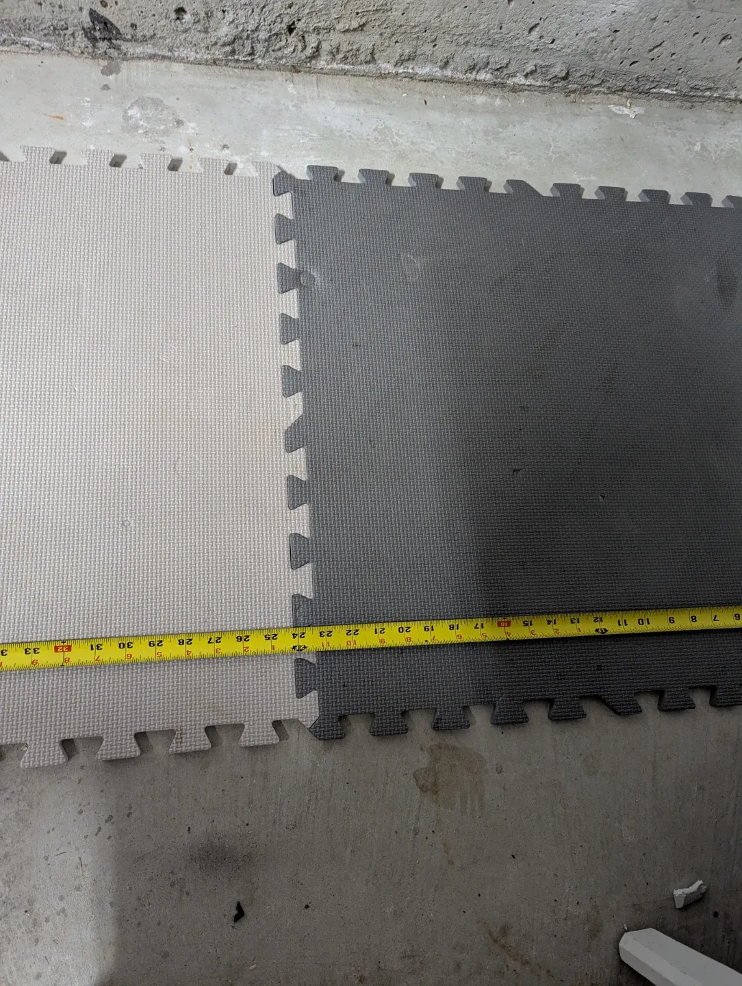 Interlocking foam floor mats image indicator(2)