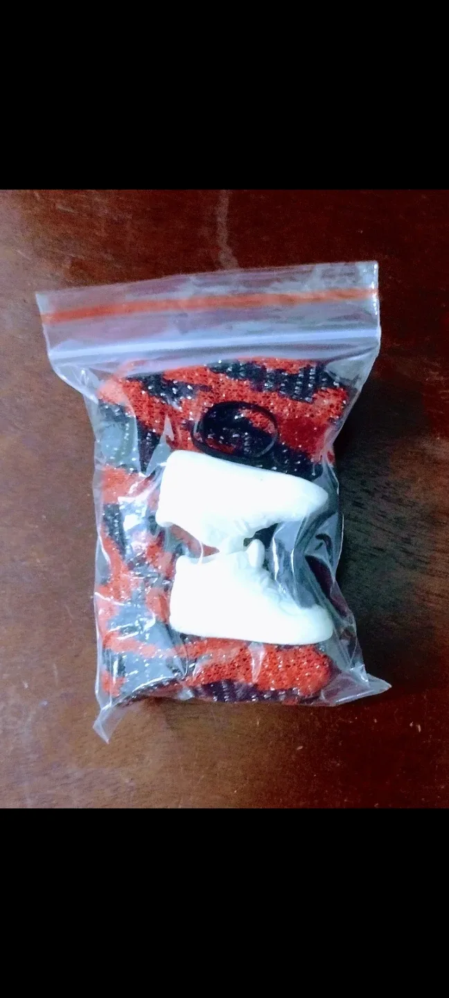 My First Barbie Doll & Extra Outfit. image indicator(5)