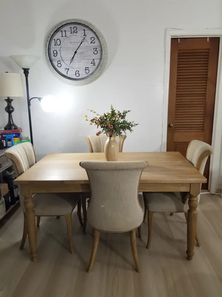 Dining Table with 4 Chairs - Light Wood