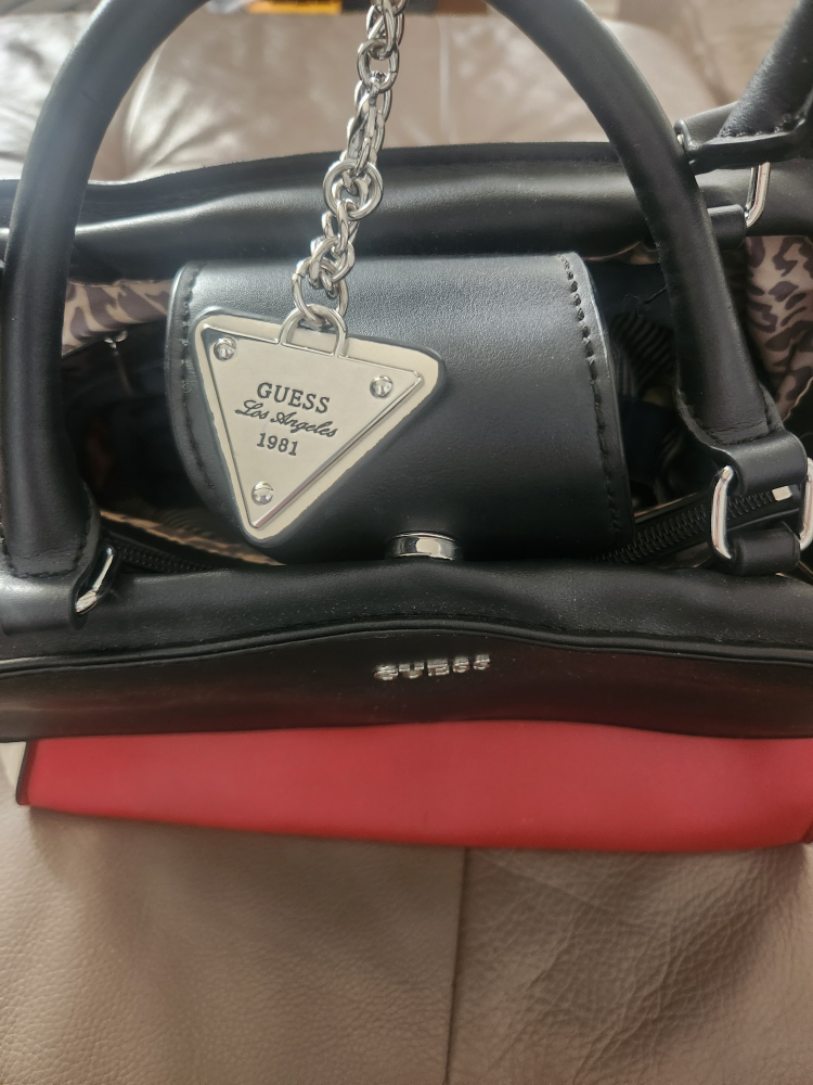 Guess Black/Red Satchel Handbag - photo 2