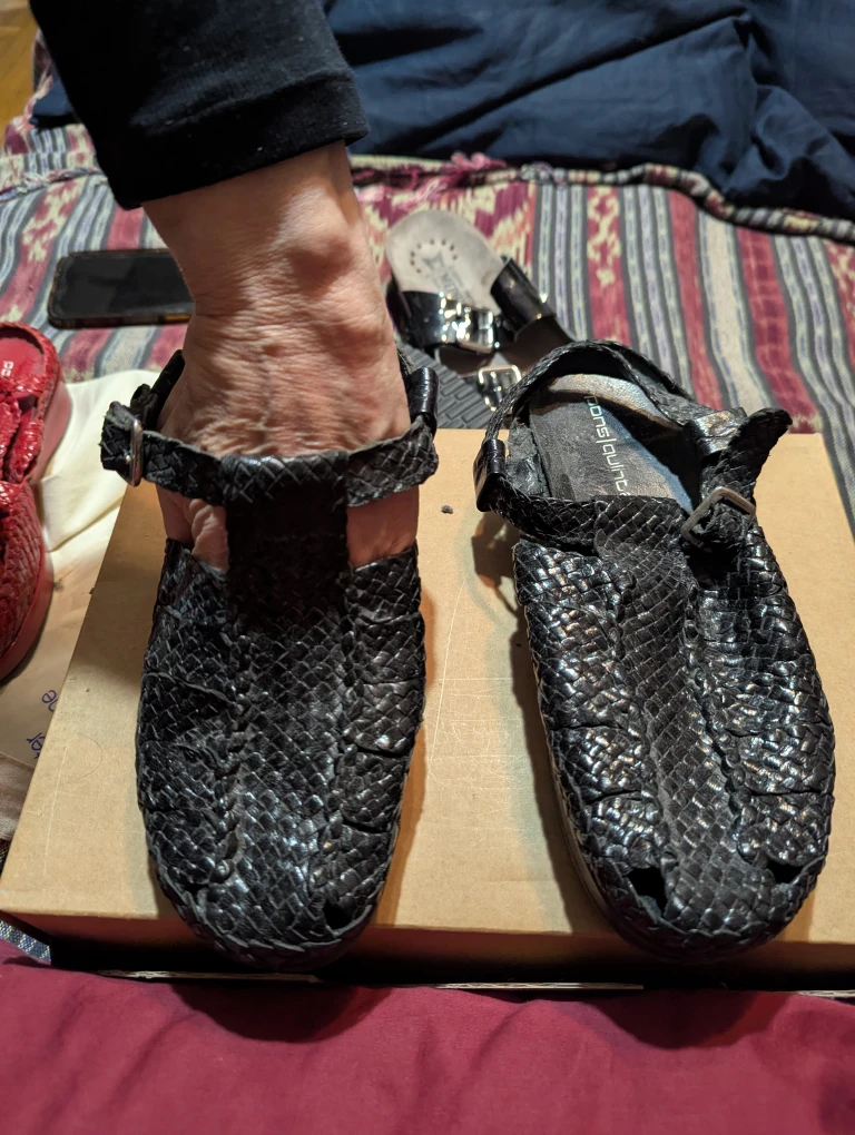 Women's Italian Sandals - photo 2