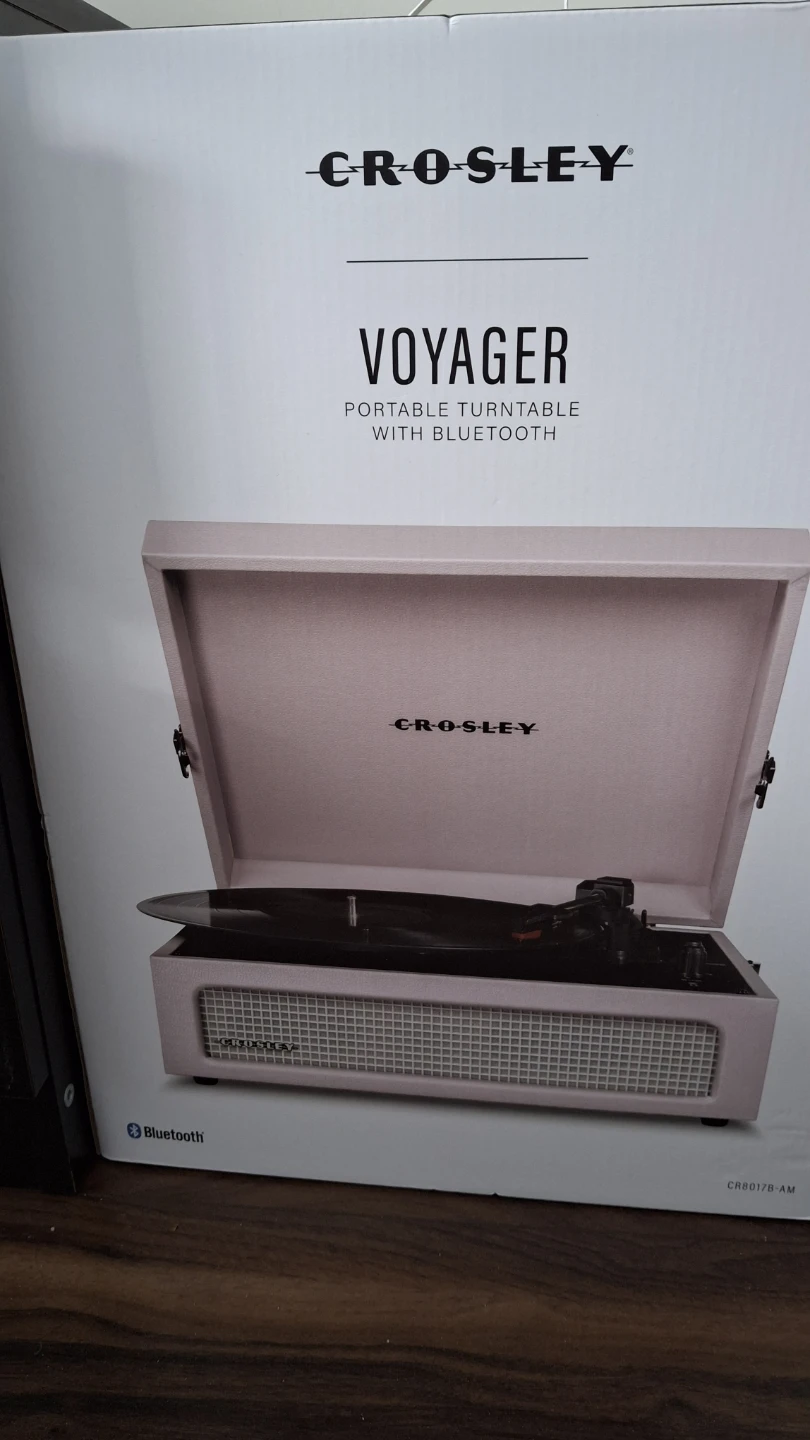 Brand New Crosley Voyager Portable Turntable - Bluetooth, Pink