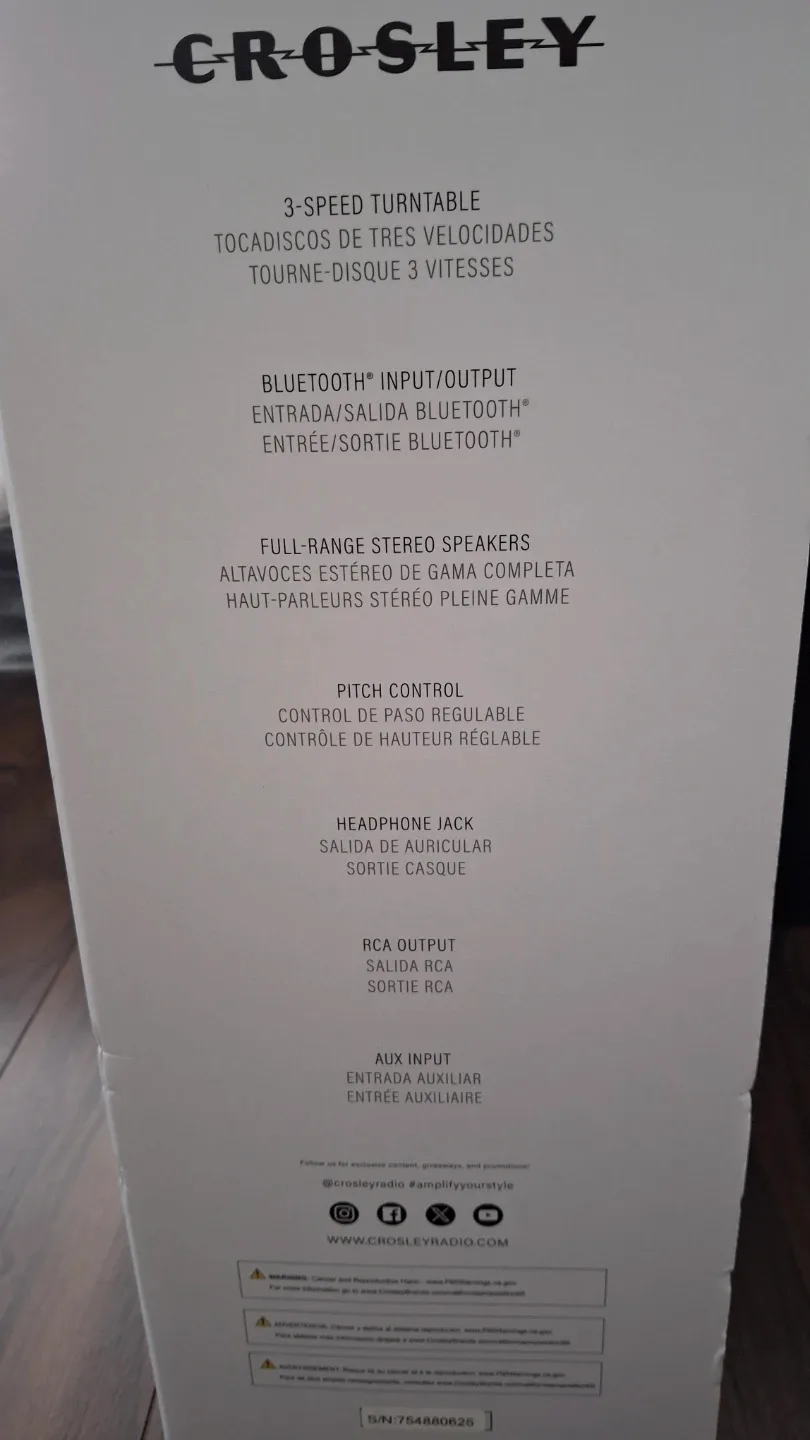 Brand New Crosley Voyager Portable Turntable - Bluetooth, Pink image indicator(2)