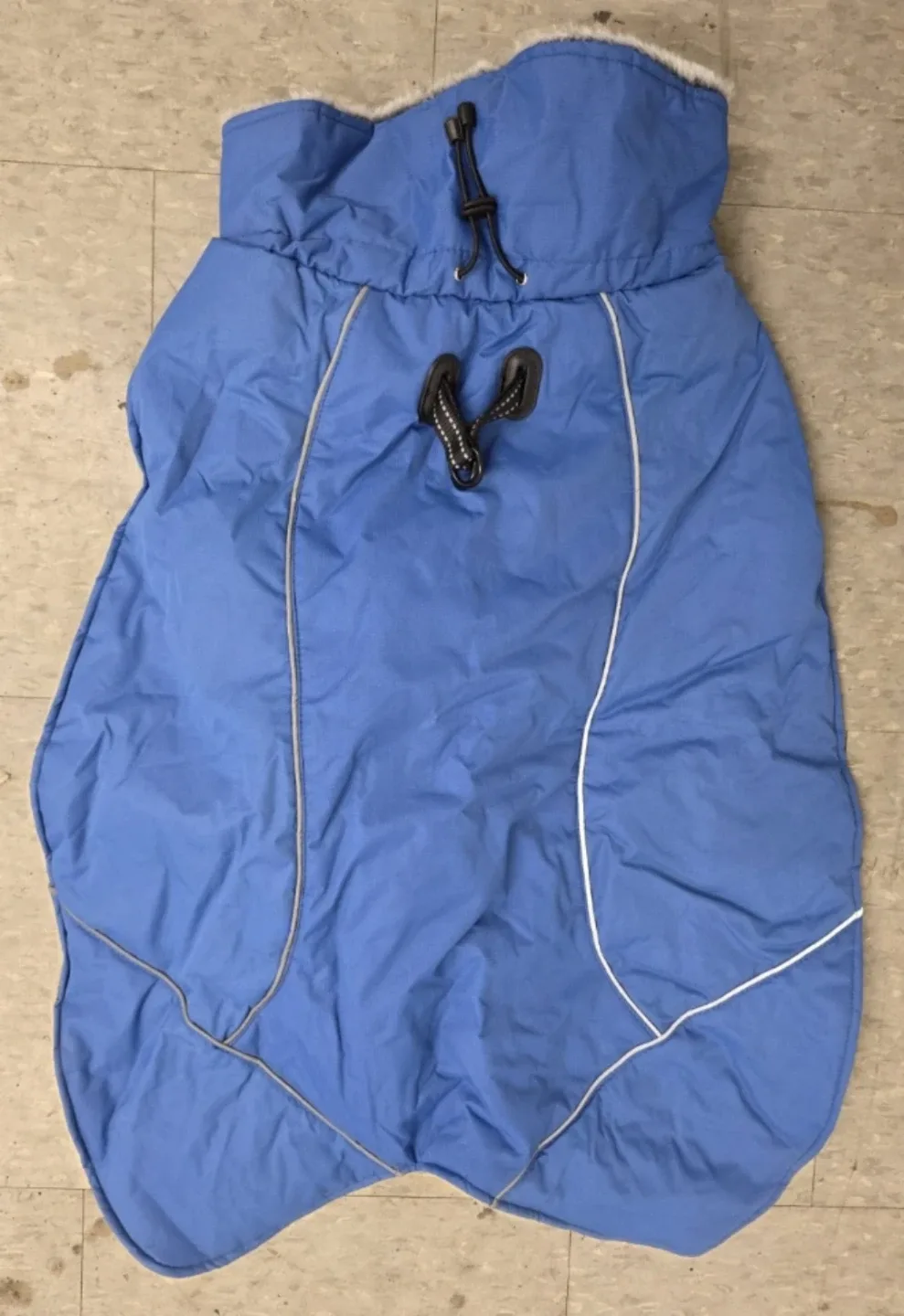 Dog Coats - Assorted Sizes and Colours image indicator(3)