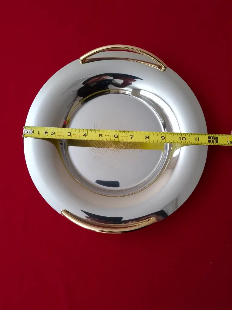 Stainless Steel Serving Dishes with Handles image indicator(4)