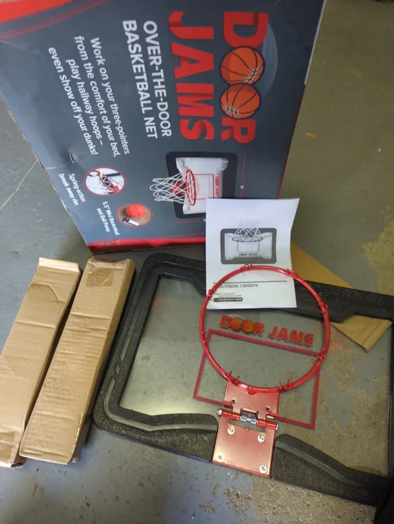 Door Jams Over-the-Door Basketball Net - New in Box! image indicator(3)
