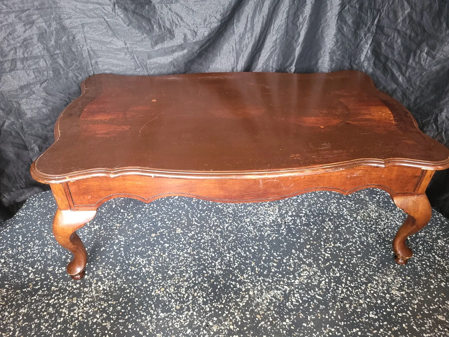 Vintage Brown Wood Coffee Table image indicator(3)