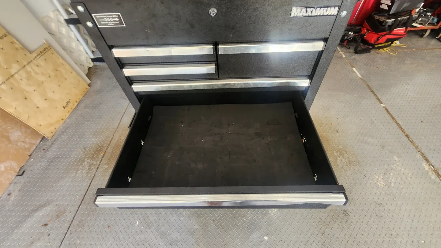 Maximum Rolling Tool Chest image indicator(6)