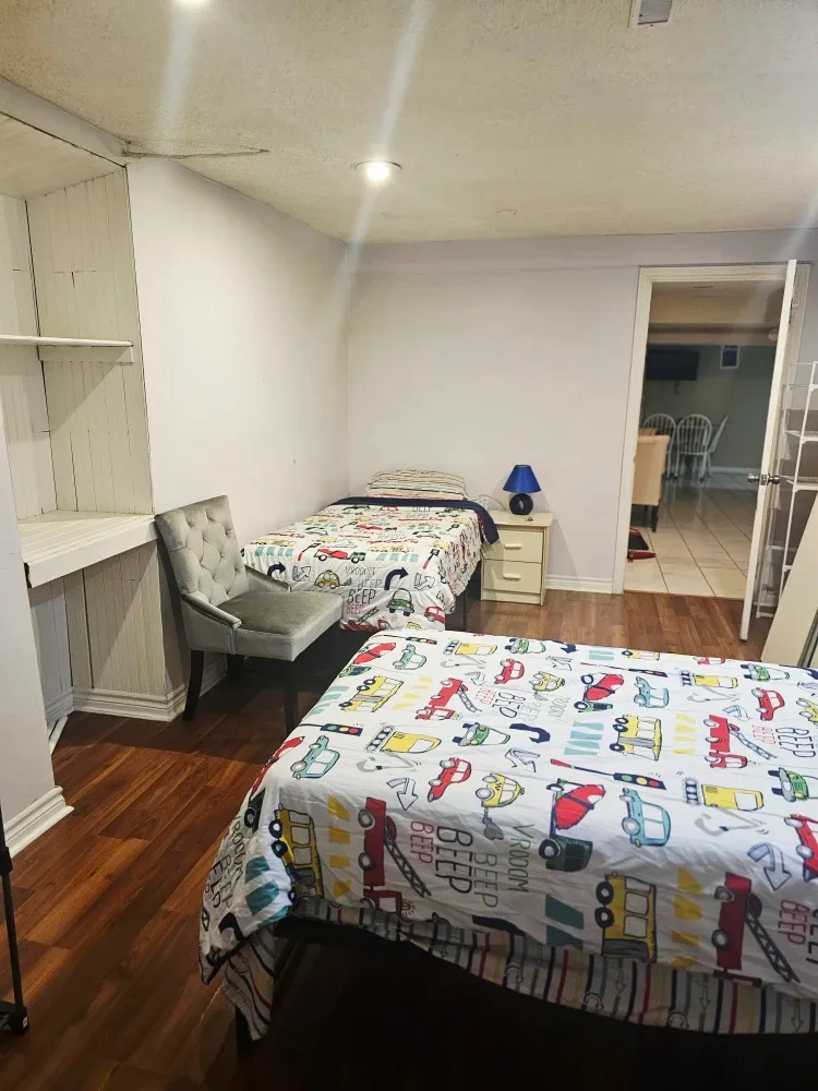 Room for rent (sharing with 1 punjabi girl)