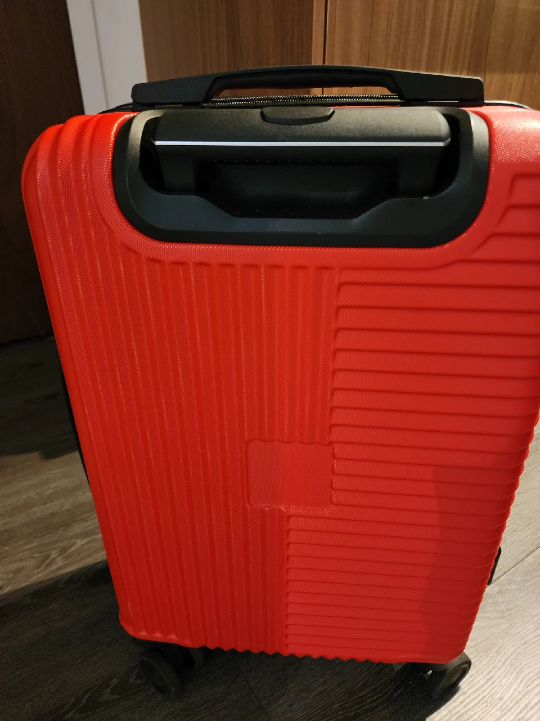 Red 5 Star Carry-On Luggage - photo 5