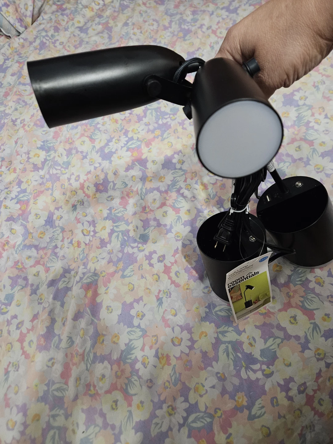 Room Essentials Task Lamp with Nightlight - Black - photo 3