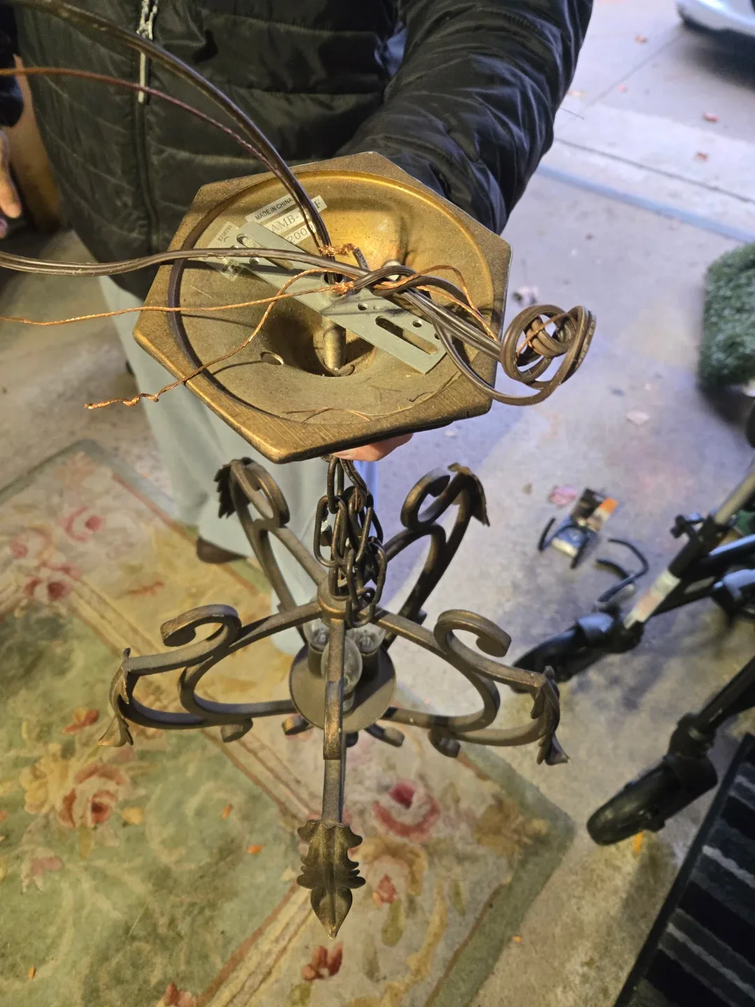 Vintage Style Chandelier image indicator(2)