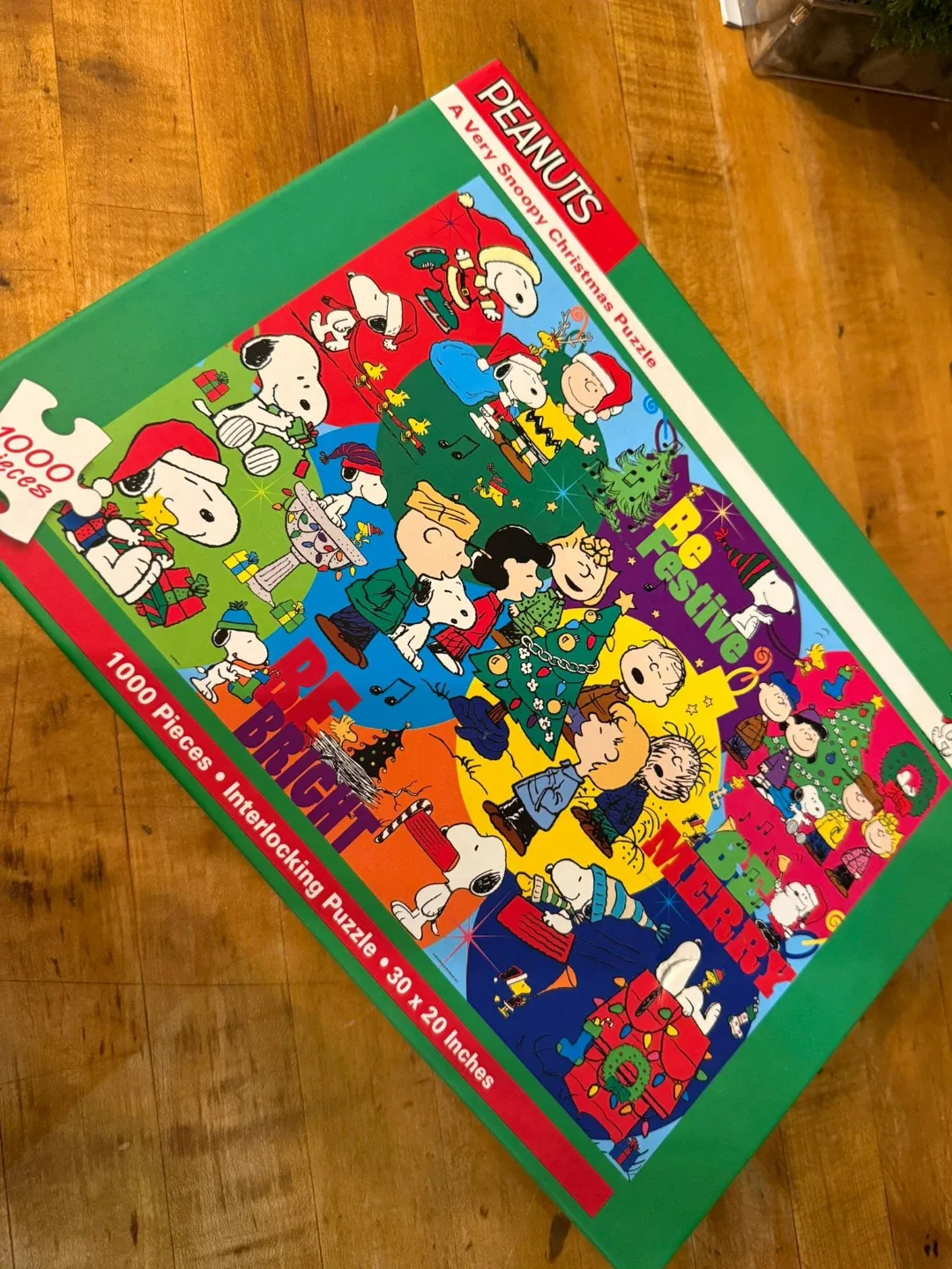 Peanuts Christmas Puzzle - 1000 Pieces