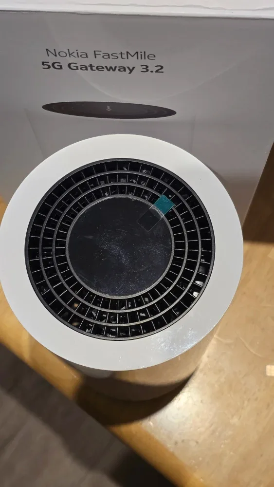 Nokia FastMile 5G Gateway 3.2 - Like New image indicator(3)