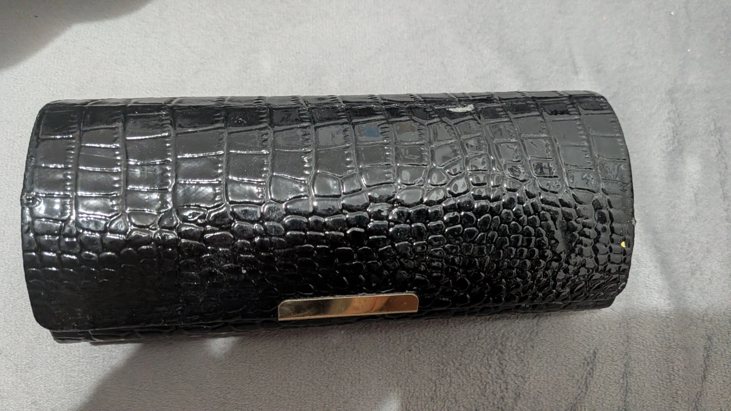 Black Crocodile Pattern Glasses Case