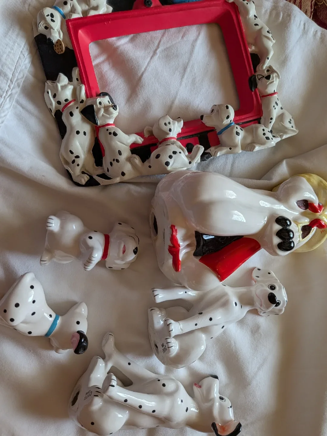 Dalmatian vintage rare collectible Figurines and Picture Frame image indicator(2)