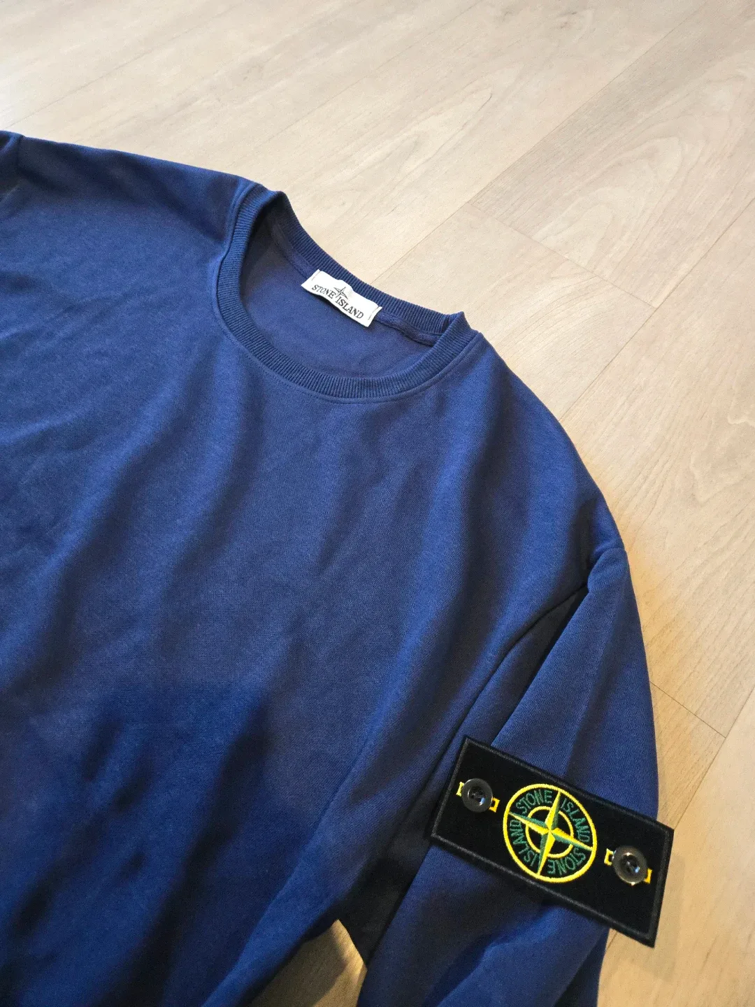 Stone Island Sweatshirt – Blue (XL) – New image indicator(2)