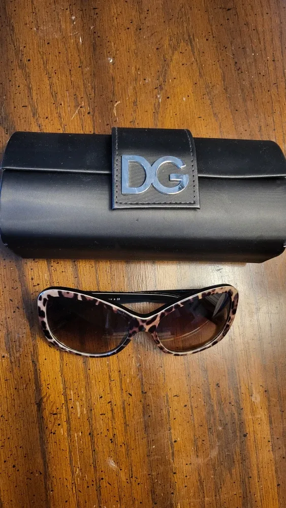 Dolce & Gabbana Sunglasses DG4132 image indicator(7)