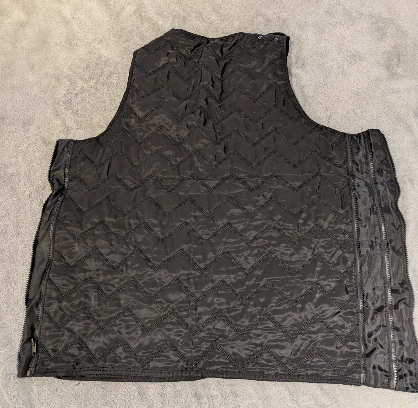 BNIB Adjustable Heated Vest - photo 2