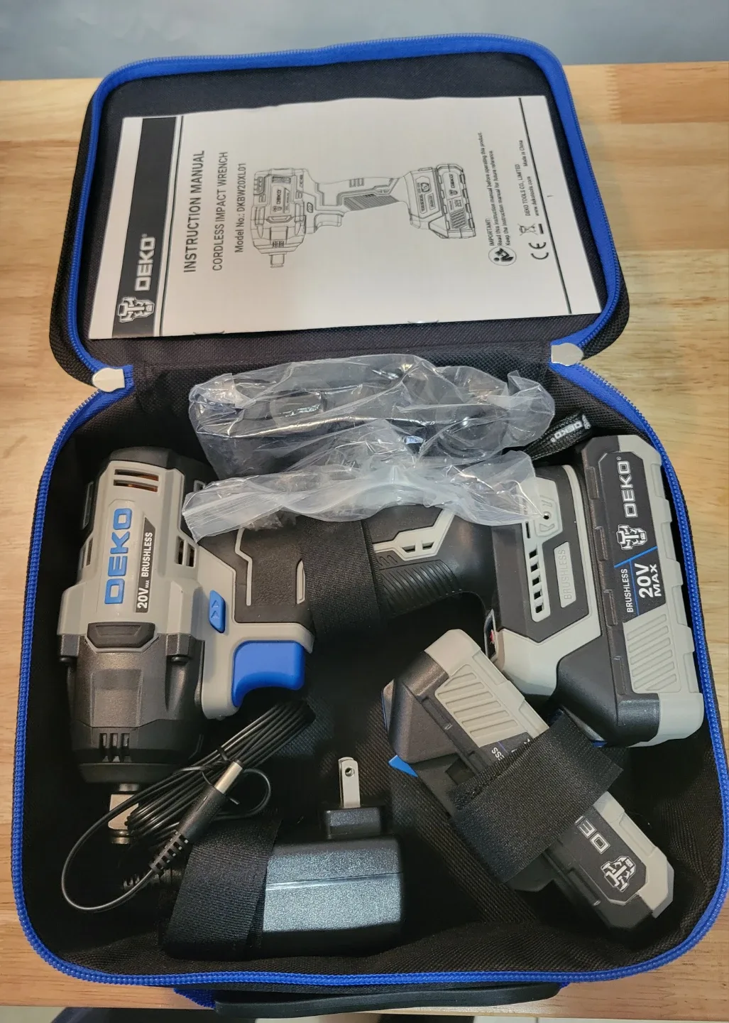 DEKO Cordless Impact Wrench Kit.  New! image indicator(4)