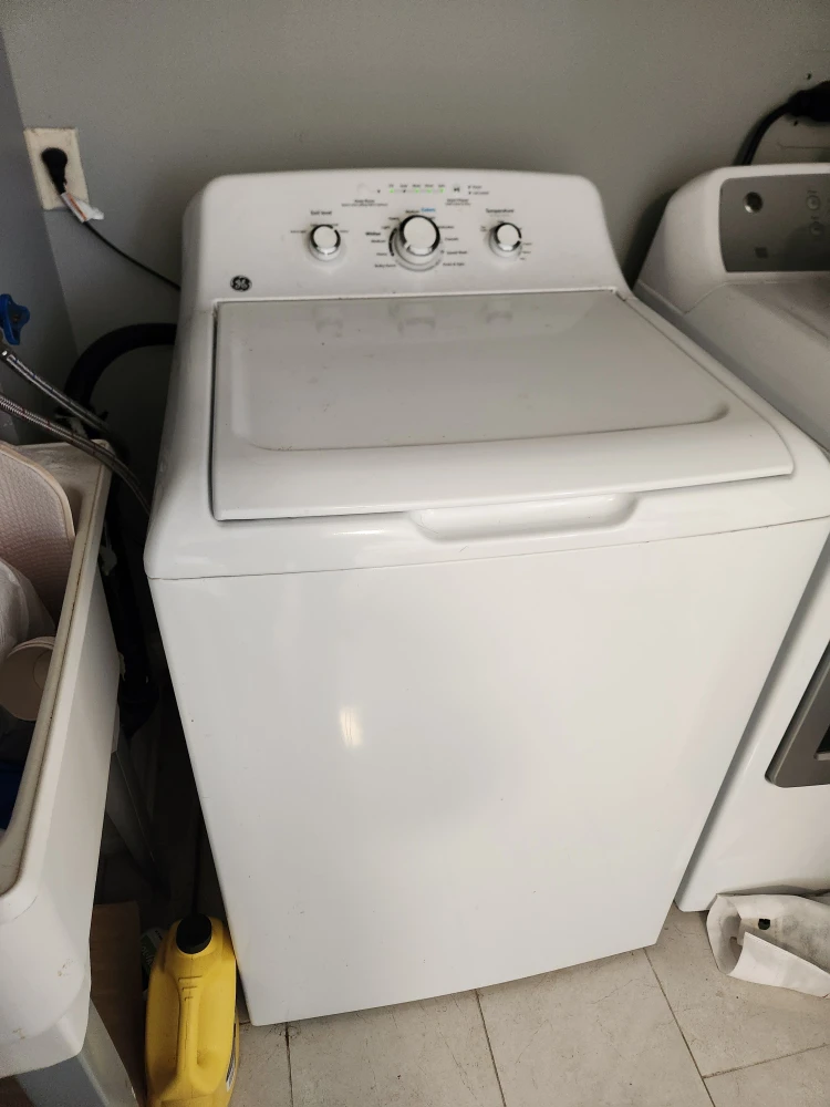GE Dryer and washer - photo 2