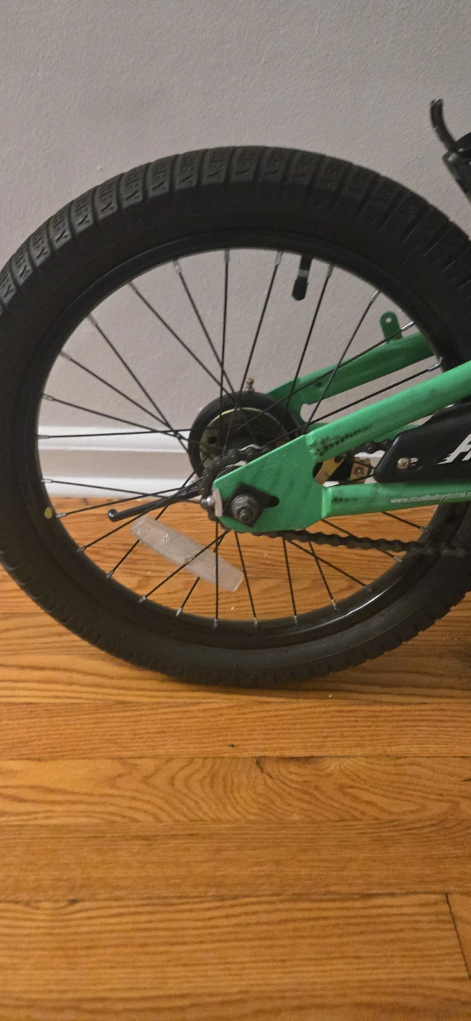 Toddlers Boys Girls Bicycle 12-20 Inch for Age 3-10 Years - photo 3