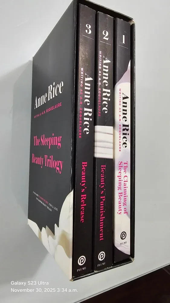 Anne Rice Sleeping Beauty Trilogy Box Set image indicator(2)