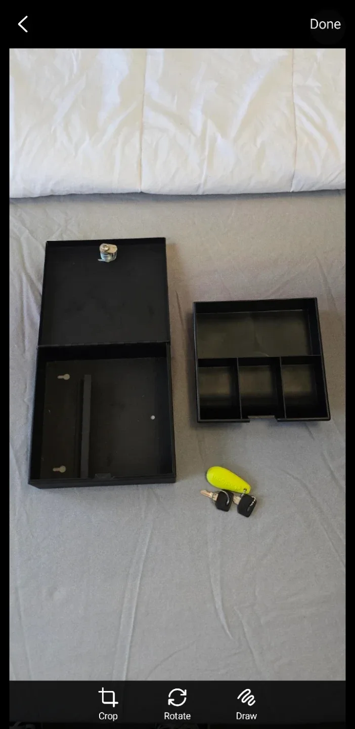 Brinks Home Security Safe Box with Keys image indicator(2)