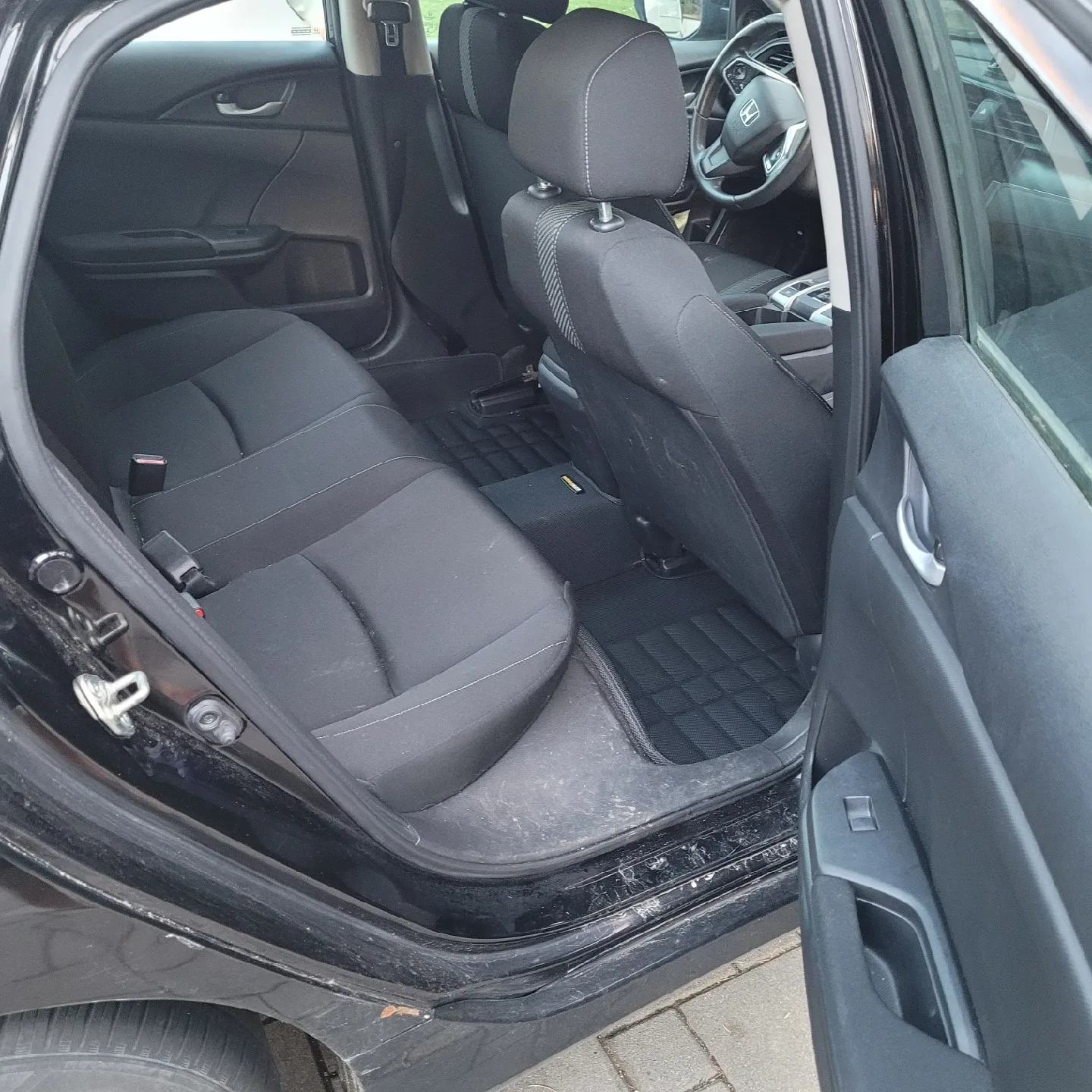 Honda Civic - 82219 km image indicator(7)