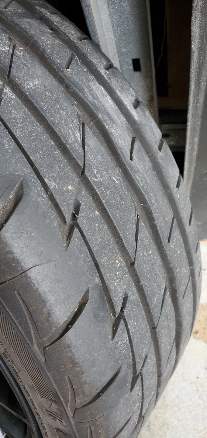 18" 5x112 Oz Racing Style + Indy 500 Like New image indicator(2)