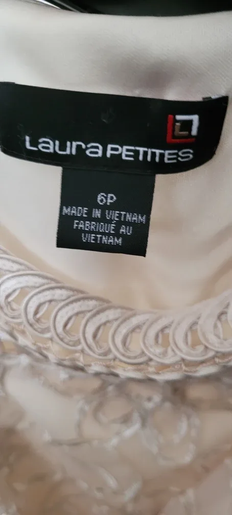 Laura Petites Dress - Size 6 - Needs Dry Cleaning/Has Stains image indicator(3)