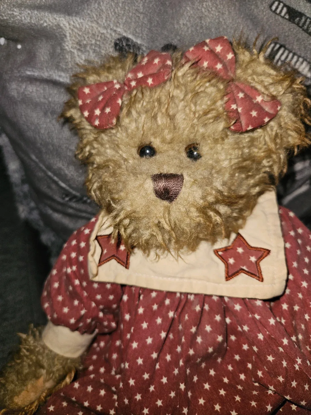 Floral Accent Matt's, bear, and dollies image indicator(10)