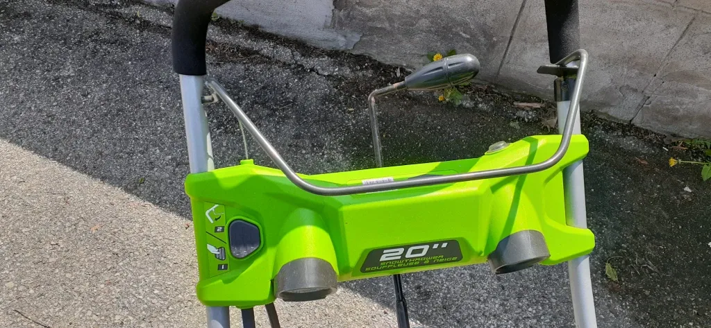 Green Snowblower image indicator(9)