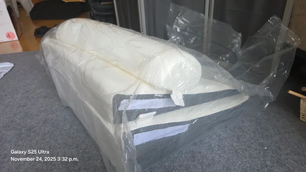 Bed Wedge Pillow - New in Package image indicator(2)